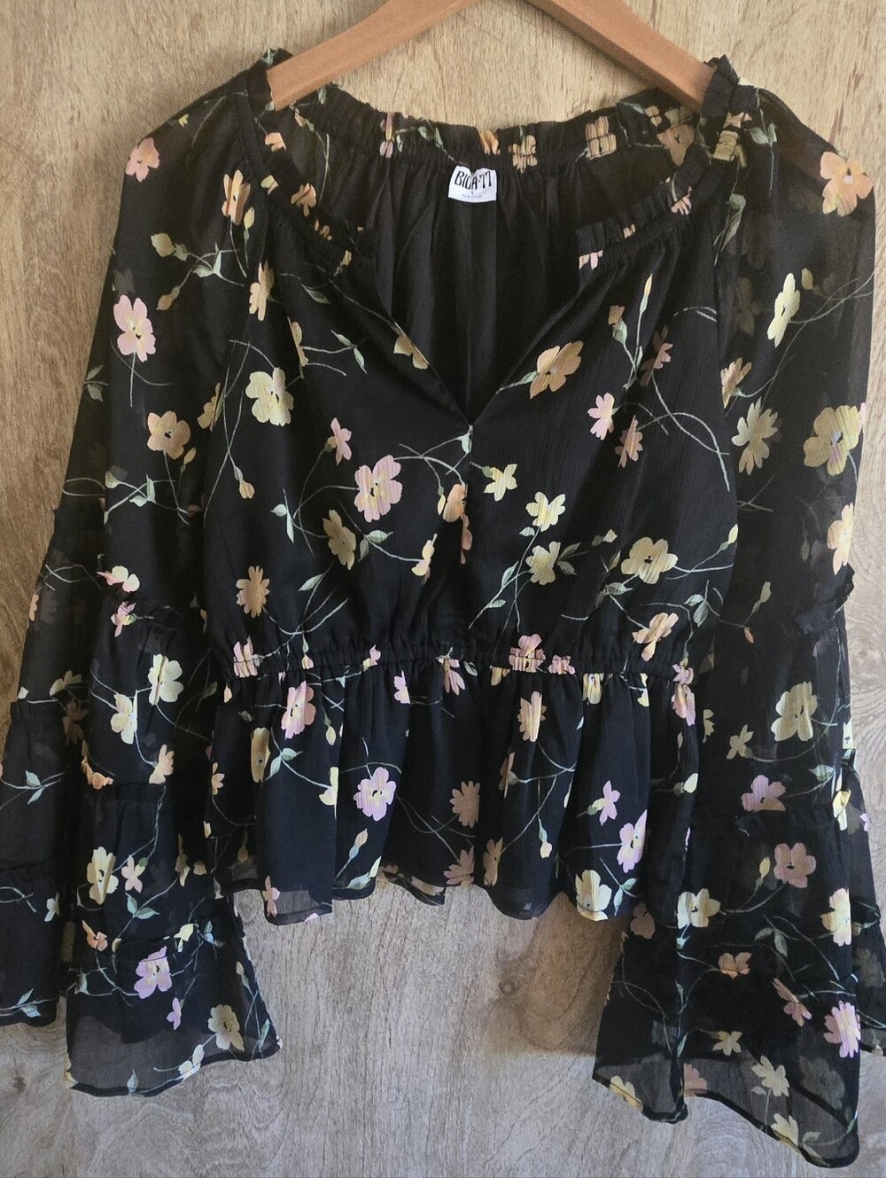 Bila 77 Floral Peasant Top Bell Sleeved